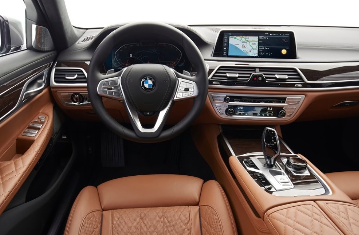 2021 BMW 7 Series Sedan 740Ld xDrive 3.0 (340 HP) Pure Excellence Steptronic boot space and dimensions