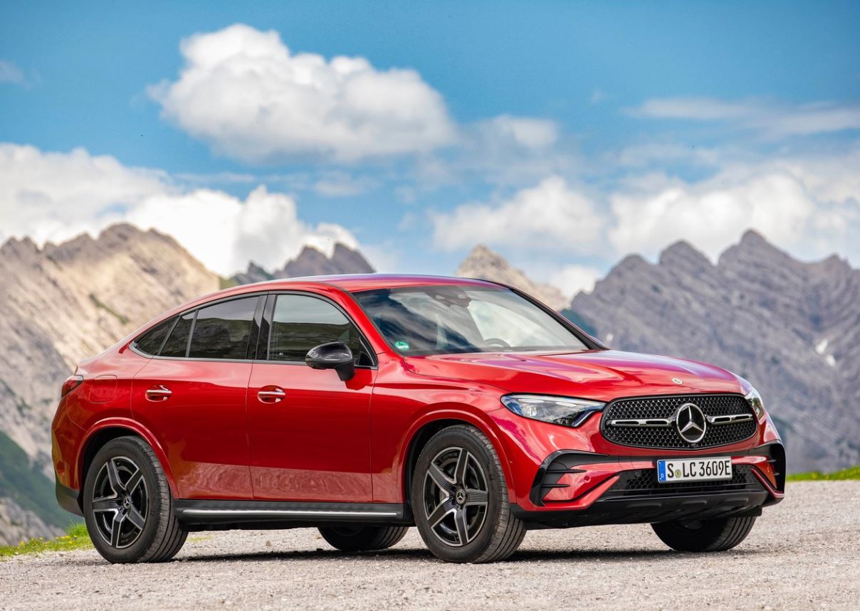 2025 Mercedes GLC 300d 2.0 4Matic 269 HP AMG 9G-Tronic Technical Specs - cardimension.net