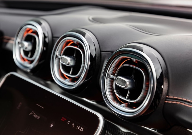 2022 Mercedes C Series C200 1.5 4MATIC 204 HP Edition AMG 9G-Tronic Technical Specs - cardimension.net