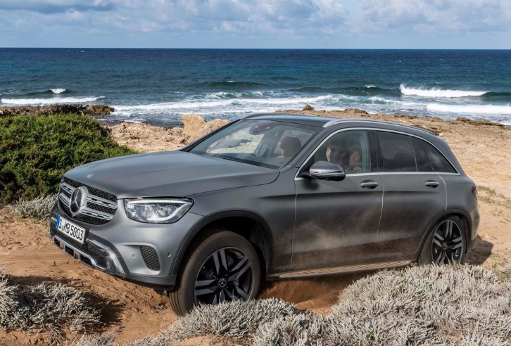 2021 Mercedes GLC 300d 2.0 4Matic 245 HP AMG 9G-Tronic Technical Specs - cardimension.net