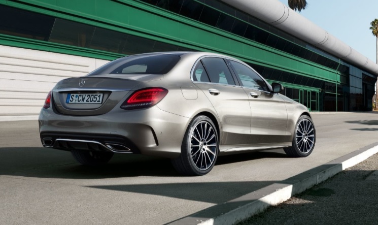 2021 Mercedes C Series Sedan C200d 1.6 (160 HP) Exclusive 9G-Tronic boot space and dimensions