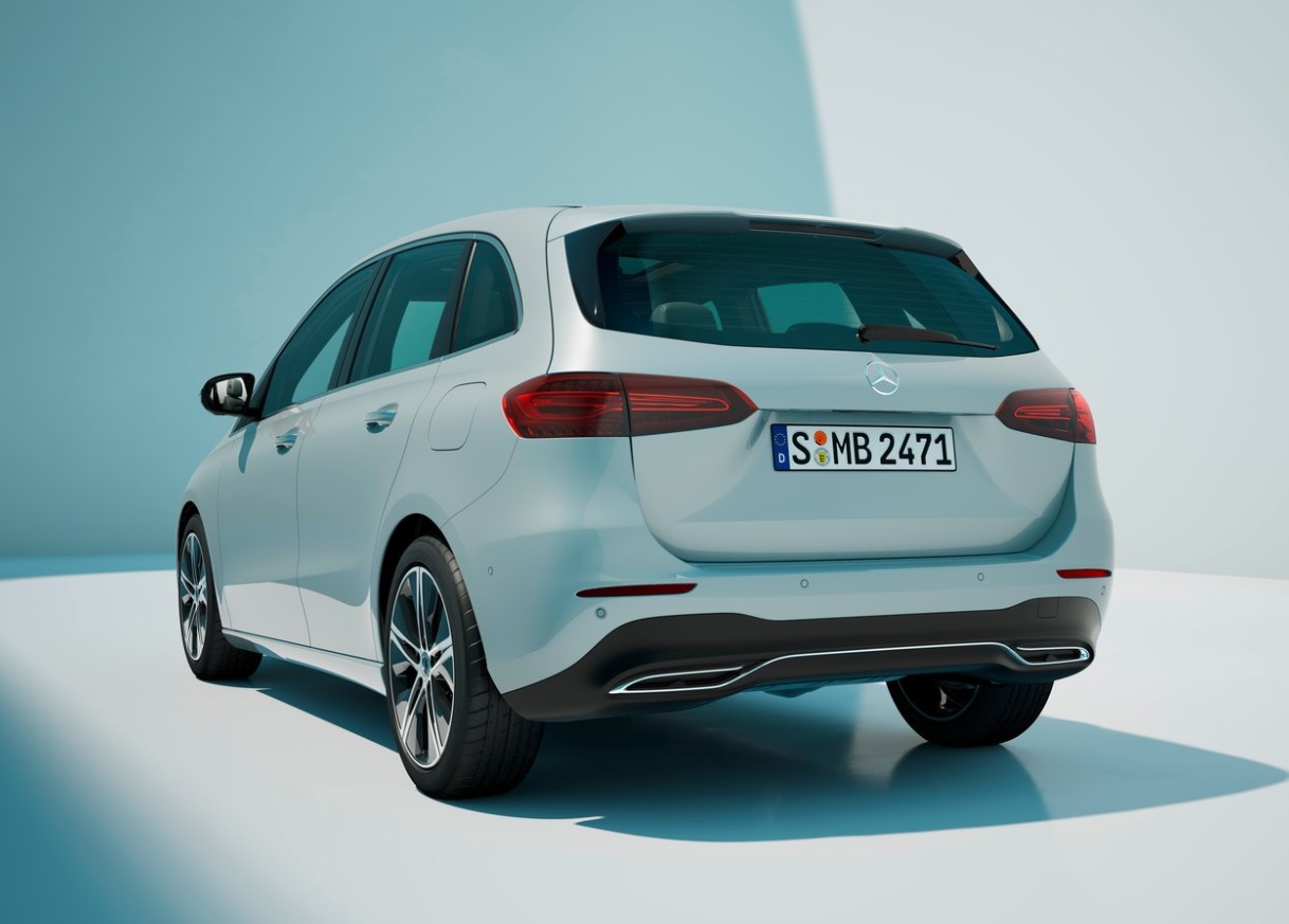 2024 Mercedes B Series Hatchback B200 1.3 (163 HP) Progressive 7G-DCT boot space and dimensions