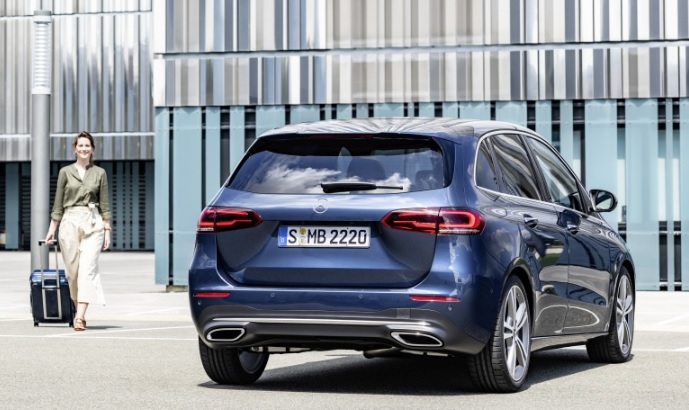 2021 Mercedes B Series Hatchback B180 1.3 (136 HP) Progressive 7G-DCT boot space and dimensions