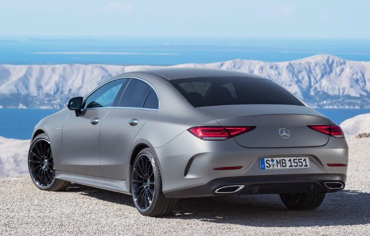 2020 Mercedes CLS Coupe 400d 3.0 (340 HP) AMG 9G Tronic boot space and dimensions