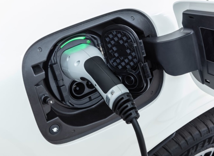 2020 Mercedes EQC SUV EQC 400 (408 HP) Electric Art VT boot space and dimensions