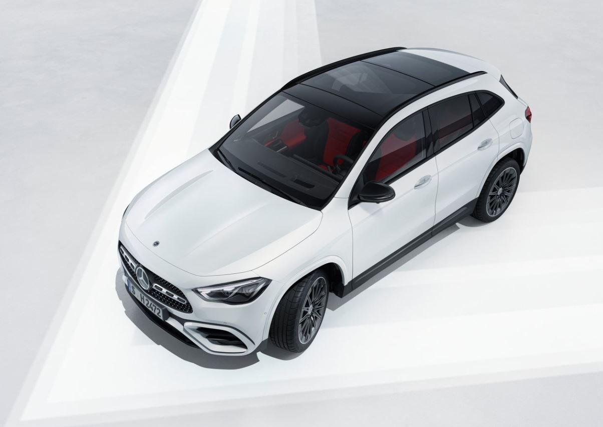 2025 Mercedes GLA Series SUV GLA200 1.3 (163 HP) AMG 7G-DCT boot space and dimensions