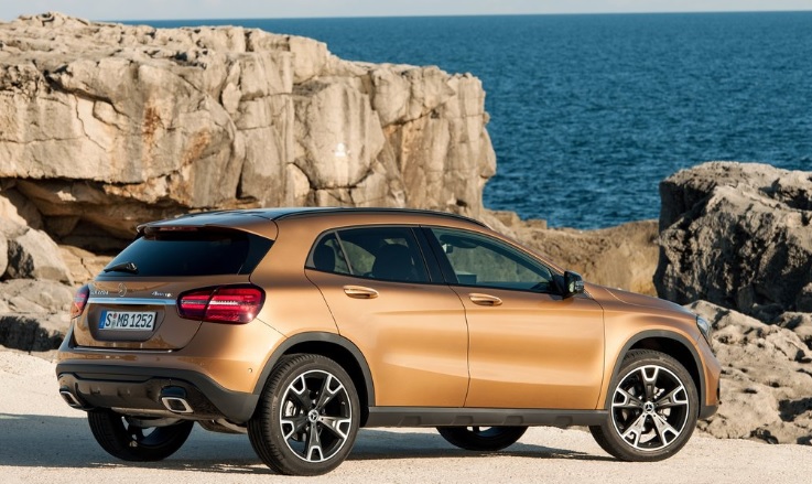 2020 Mercedes GLA Series 200 1.6 156 HP Comfort 7G-DCT Technical Specs