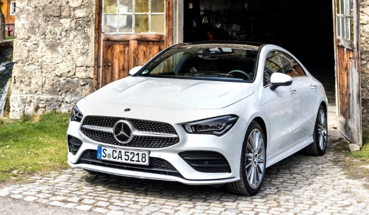 2022 Mercedes CLA Series Coupe 200 1.4 (163 HP) AMG Plus 7G-DCT boot space and dimensions
