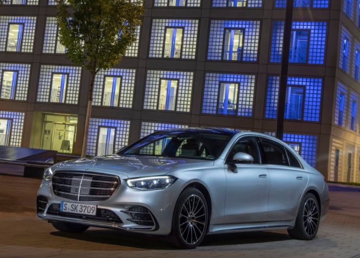 2021 Mercedes S Series Sedan S400d 4MATIC 3.0 (330 HP) Inspiration 9G-Tronic boot space and dimensions