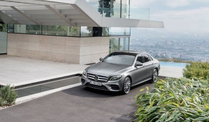 2019 Mercedes E Series Sedan E220d 2.0 (195 HP) Exclusive G Tronic boot space and dimensions