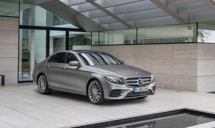2019 Mercedes E Series Sedan E220d 2.0 (195 HP) Exclusive G Tronic boot space and dimensions